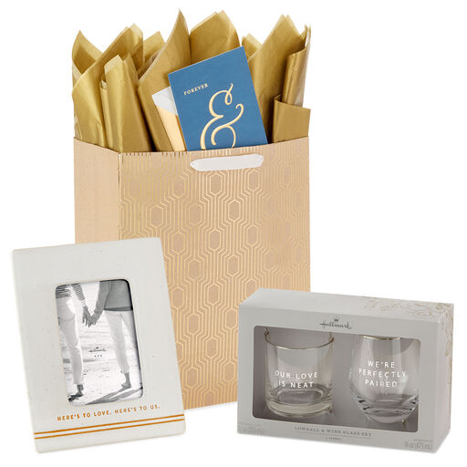 Petite boîte-cadeau Hallmark 4 po avec boucle et papier déchiqueté (blanc  cassé) pour les mariages, les graduations, Noël, les cadeaux de mariée